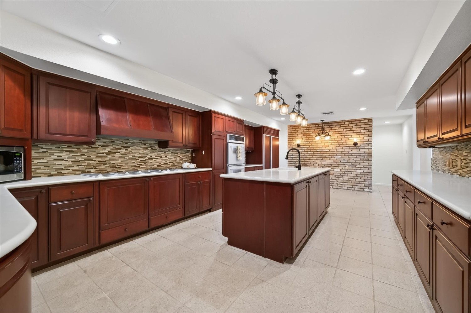 Elfyer - Houston, TX House - For Sale