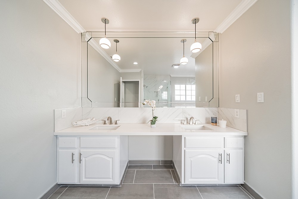 Elfyer - Los Angeles, CA House - For Sale