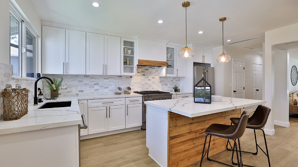 Elfyer - Valley Glen, CA House - For Sale