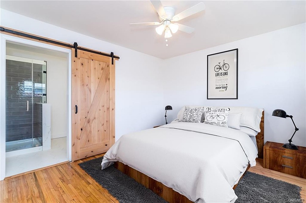 Elfyer - Mission Hills, CA House - For Sale