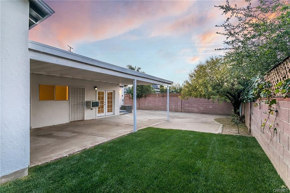 Elfyer - Mission Hills, CA House - For Sale