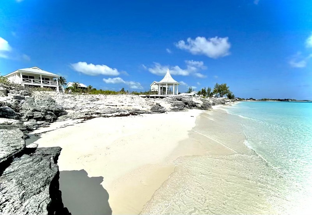 Elfyer - Bahamas,  House - For Sale