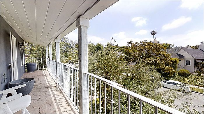 Elfyer - Los Angeles, CA House - For Sale