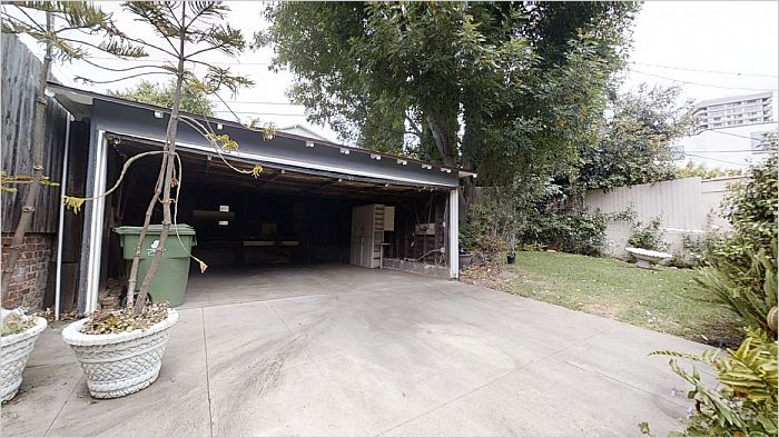 Elfyer - Los Angeles, CA House - For Sale