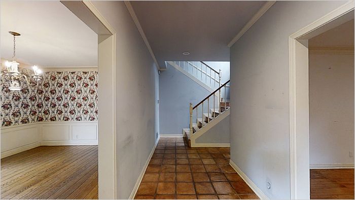 Elfyer - Los Angeles, CA House - For Sale