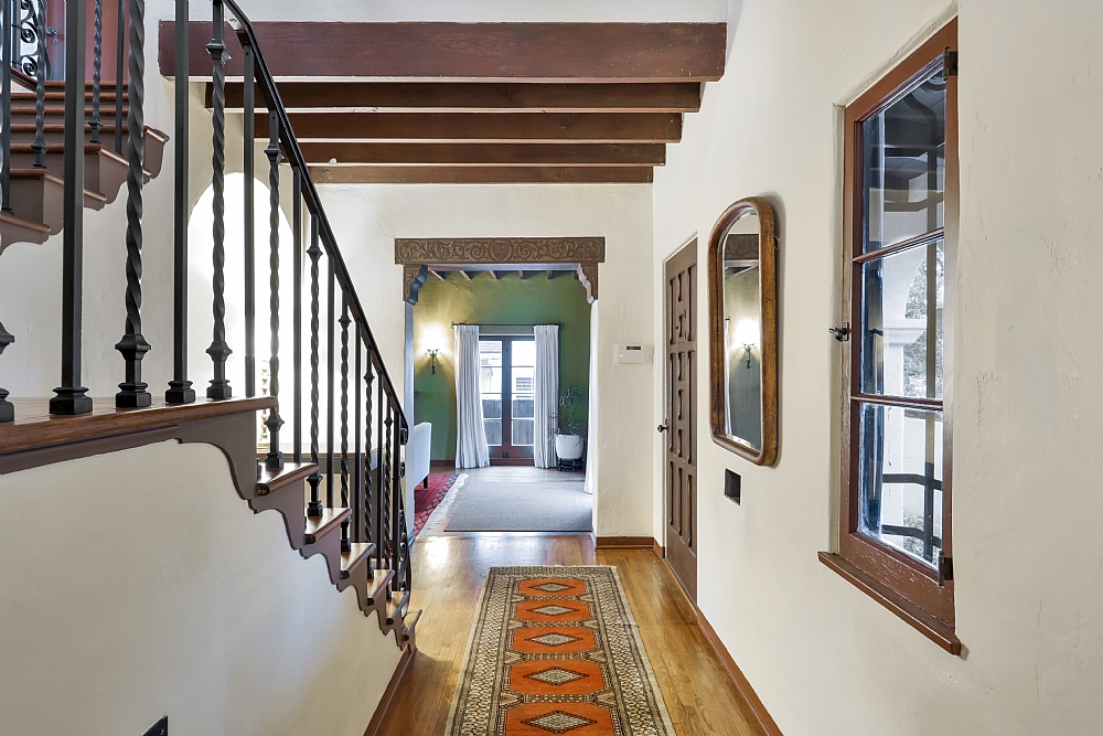 Elfyer - Los Angeles, CA House - For Sale