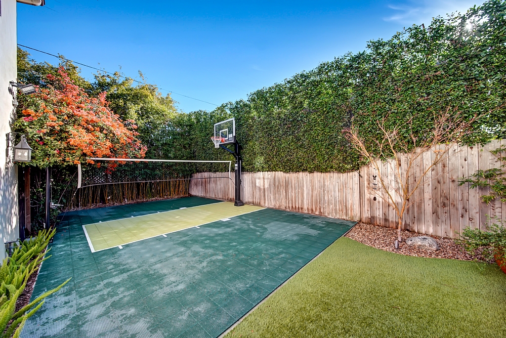 Elfyer - Los Angeles, CA House - For Sale