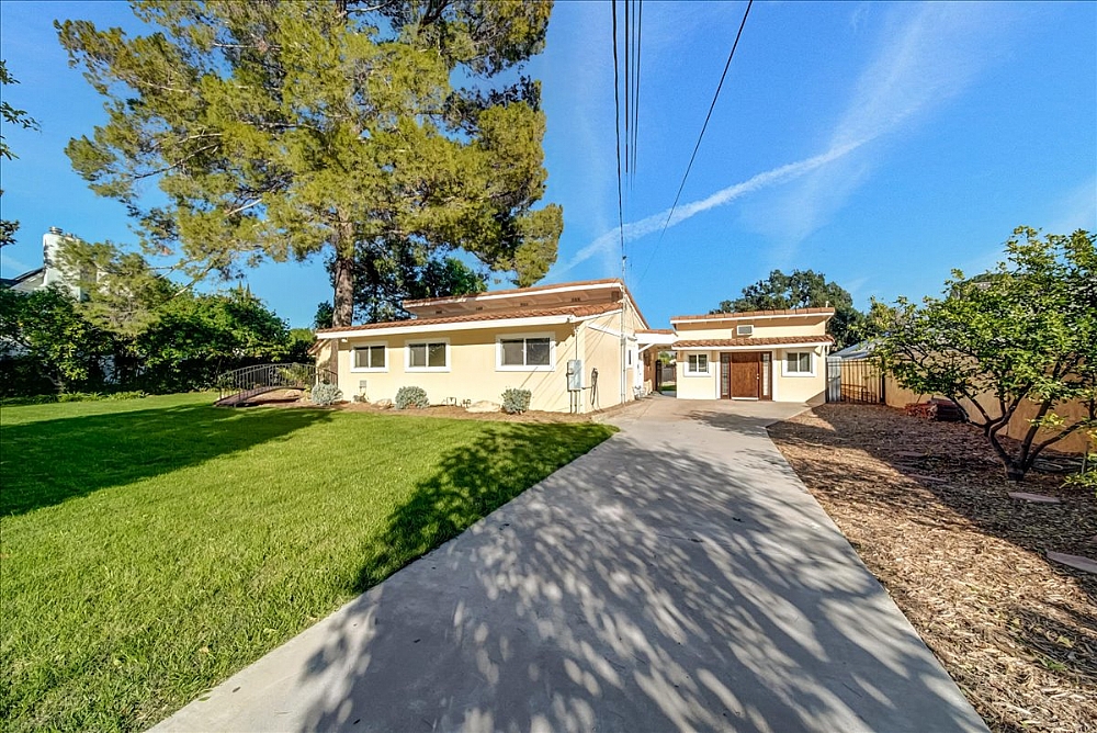 Elfyer - North Hills, CA House - For Sale