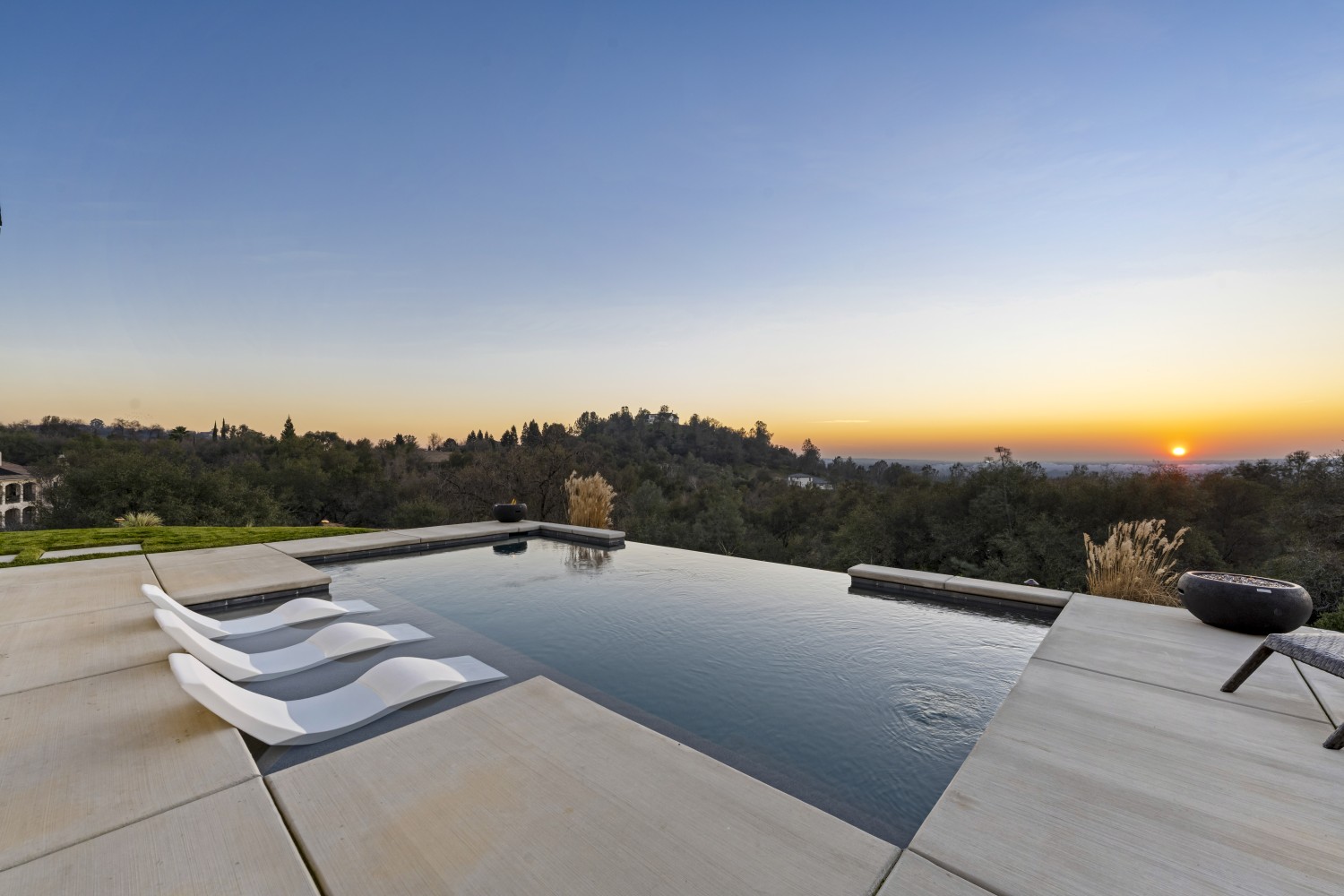 Elfyer - Loomis, CA House - For Sale