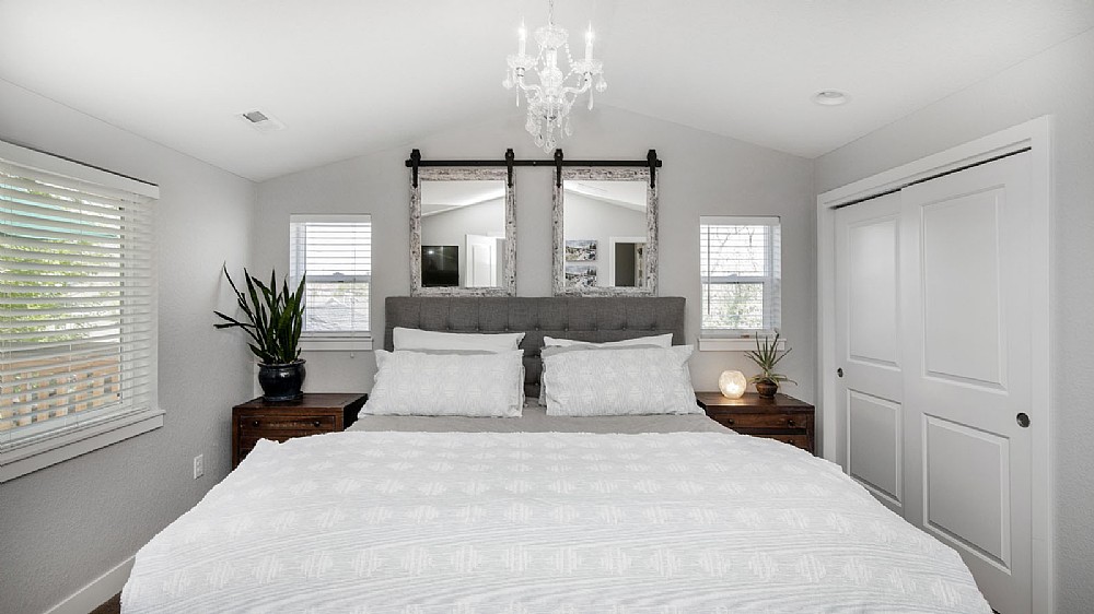 Elfyer - Denver, CO House - For Sale