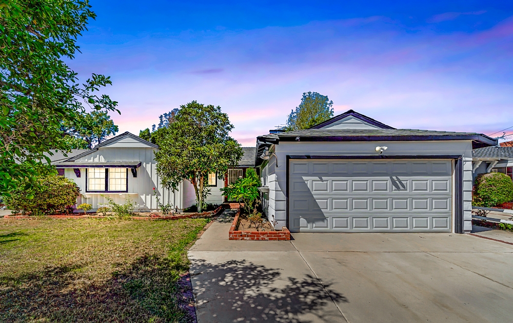 Elfyer - Mission Hills, CA House - For Sale