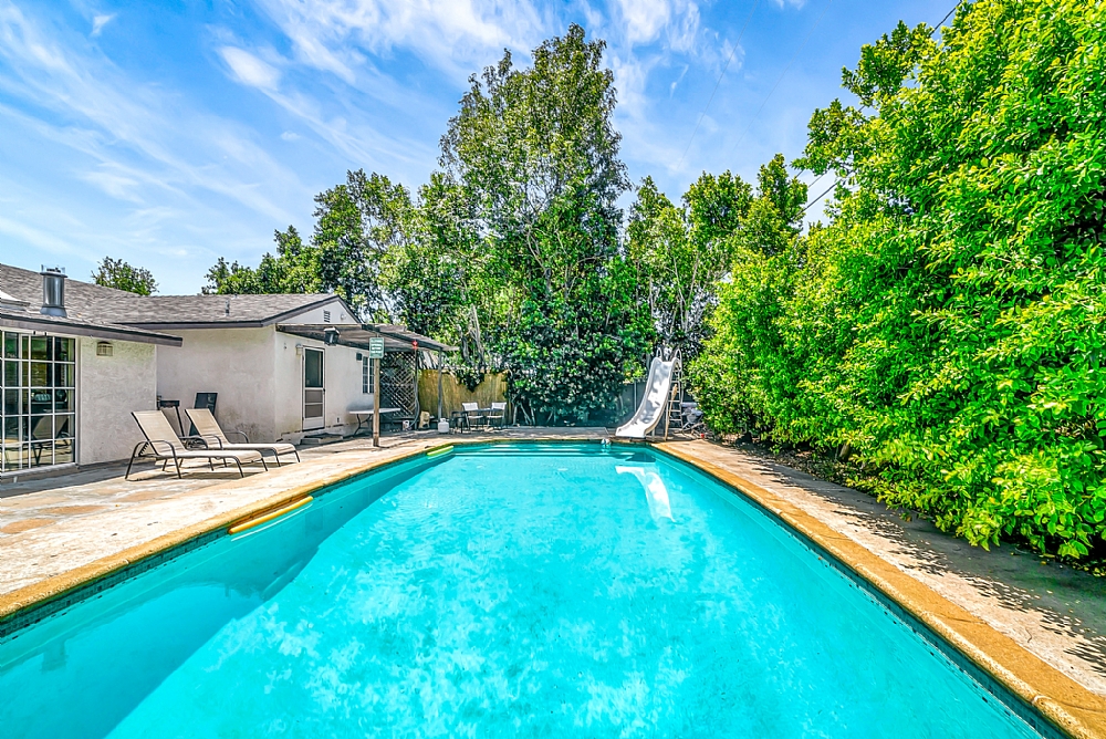 Elfyer - Mission Hills, CA House - For Sale