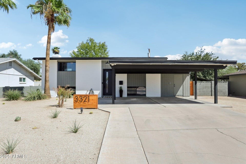 Elfyer - Tempe, AZ House - For Sale
