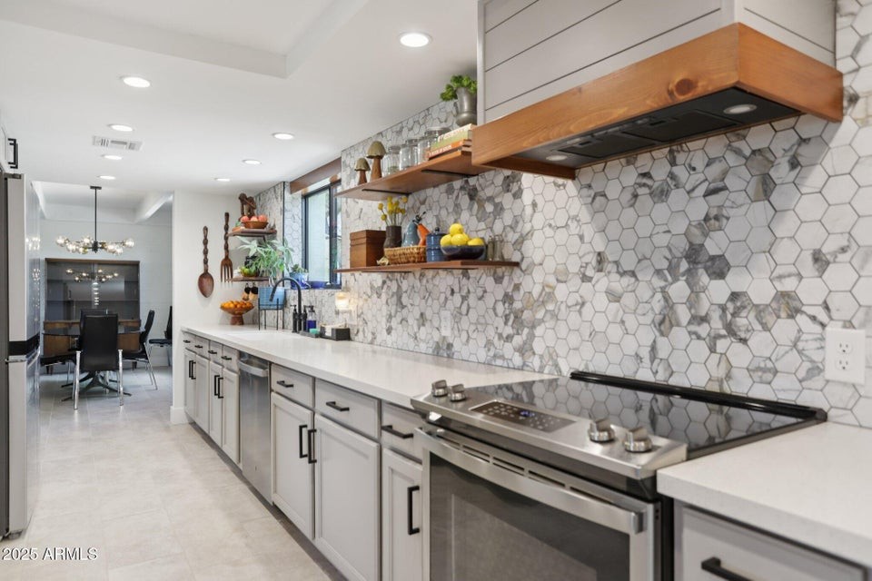 Elfyer - Tempe, AZ House - For Sale