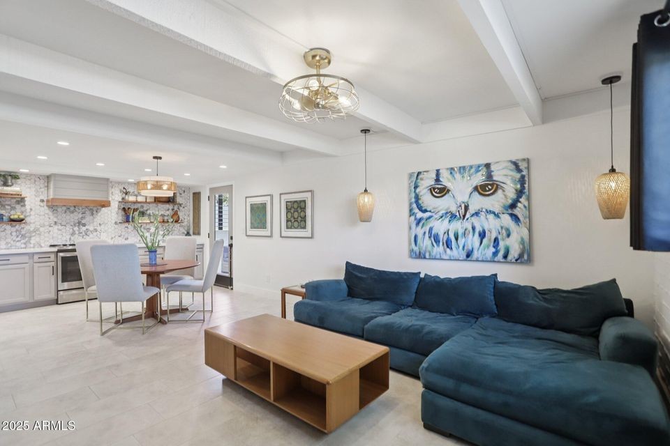 Elfyer - Tempe, AZ House - For Sale