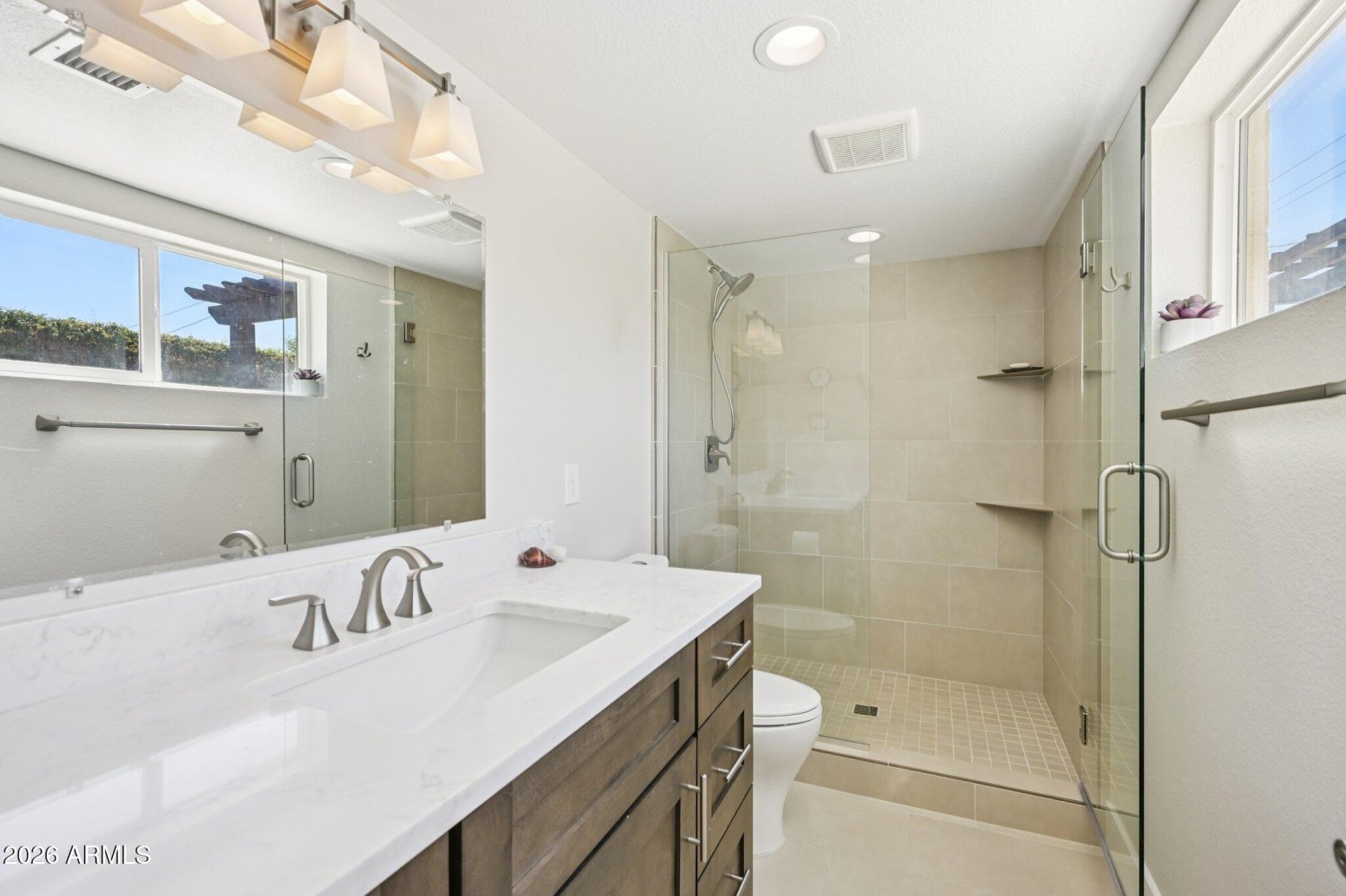 Elfyer - Tempe, AZ House - For Sale