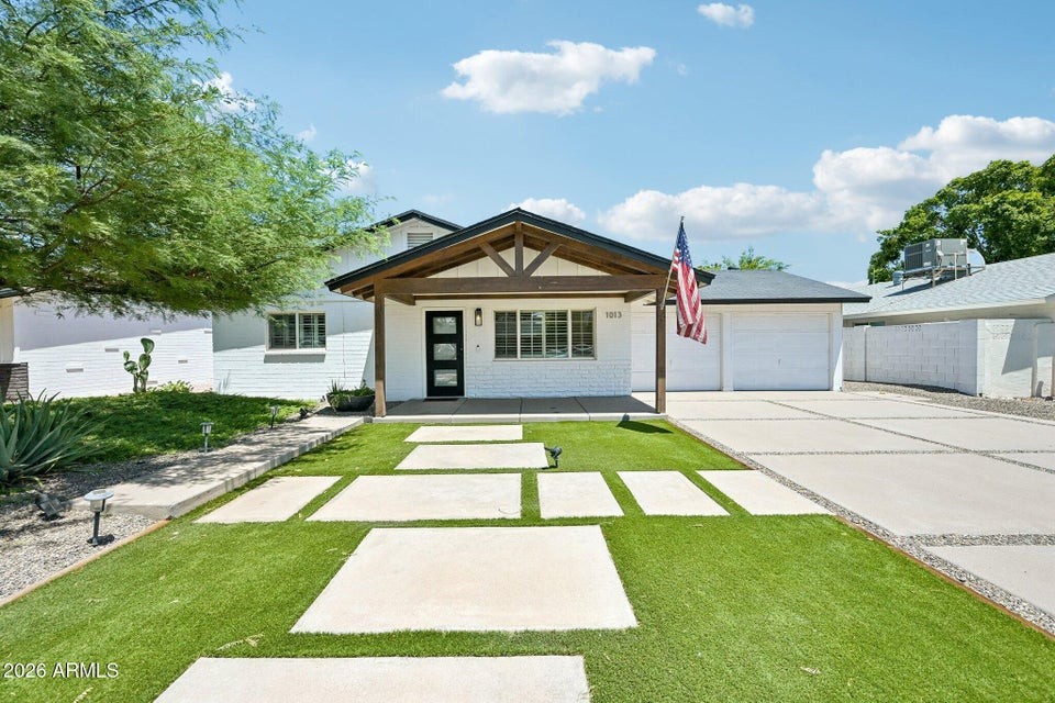 Elfyer - Tempe, AZ House - For Sale