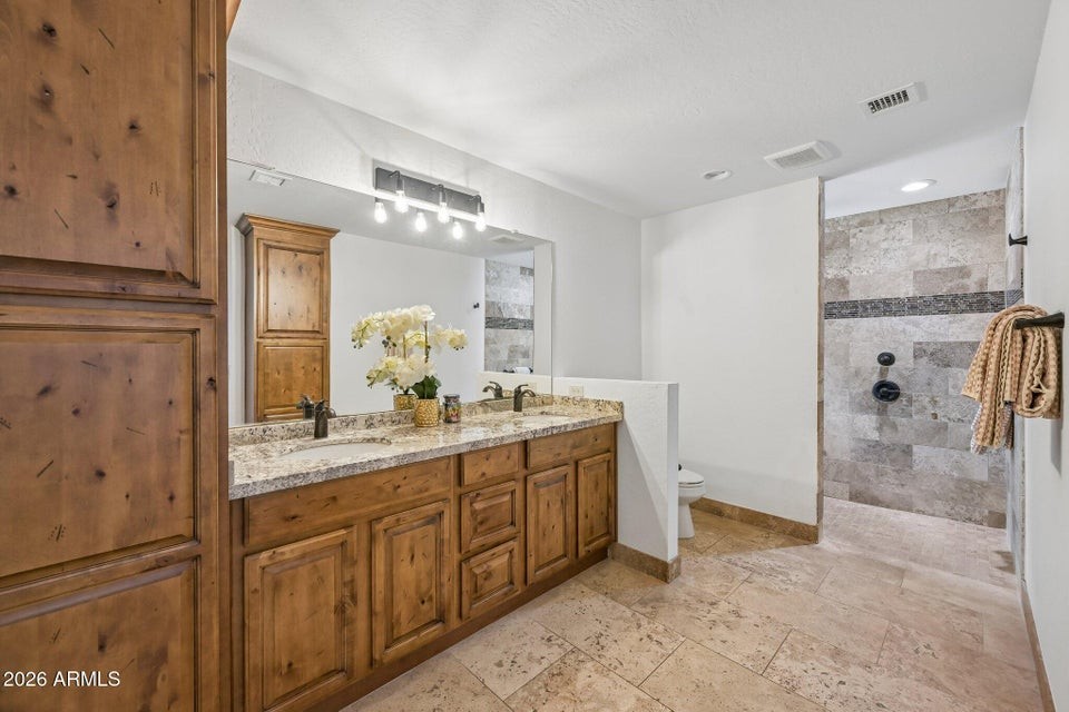 Elfyer - Tempe, AZ House - For Sale
