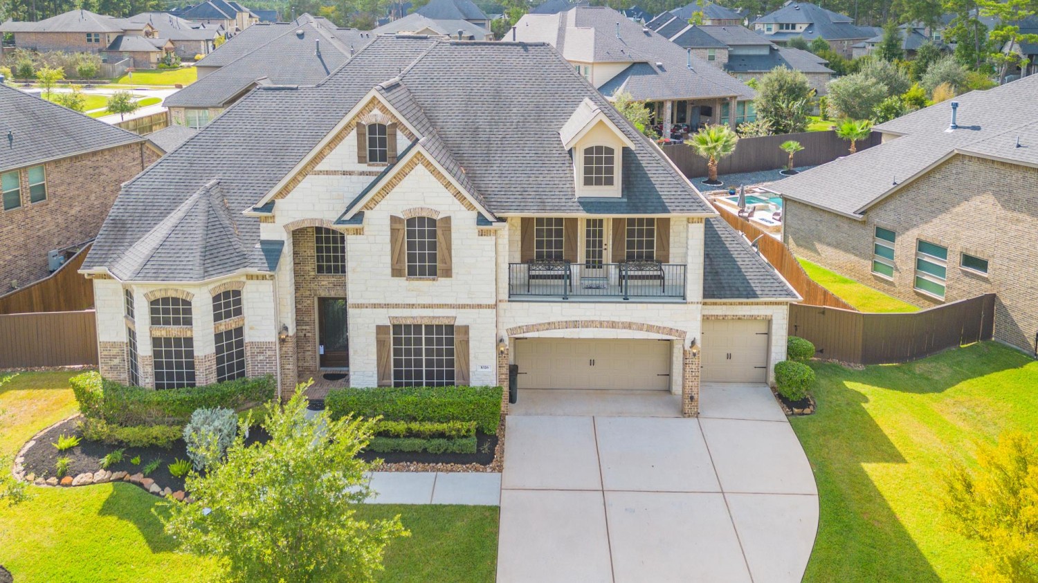 Elfyer - Pinehurst, TX House - For Sale