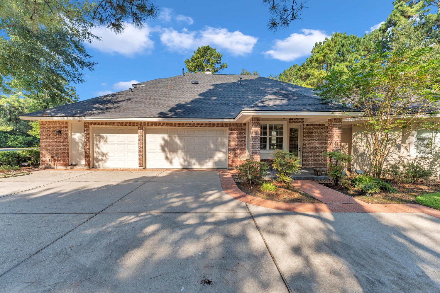 Elfyer - Tomball, TX House - For Sale