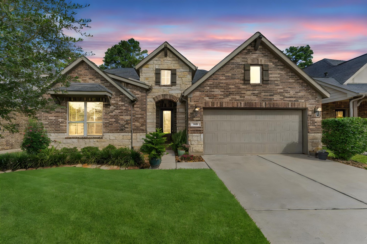 Elfyer - Pinehurst, TX House - For Sale