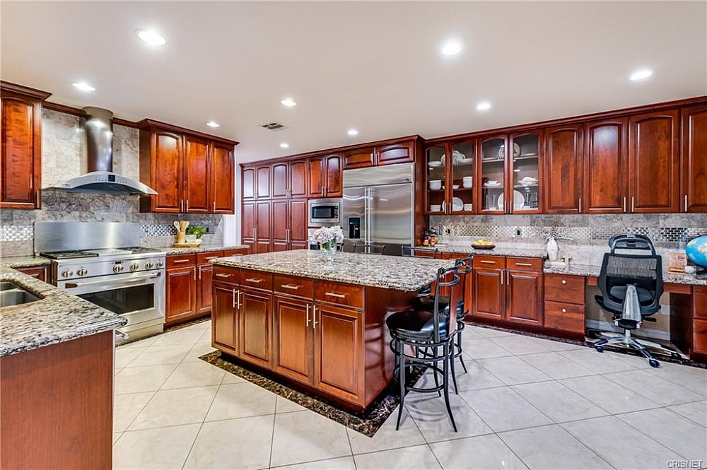 Elfyer - Los Angeles, CA House - For Sale