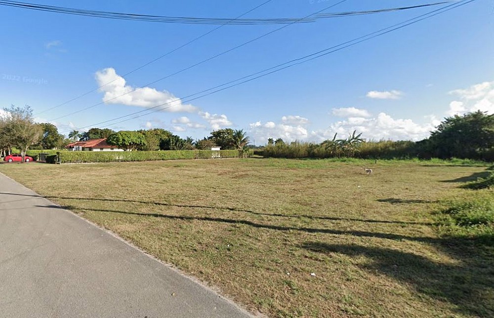 Elfyer - Miami, FL House - For Sale