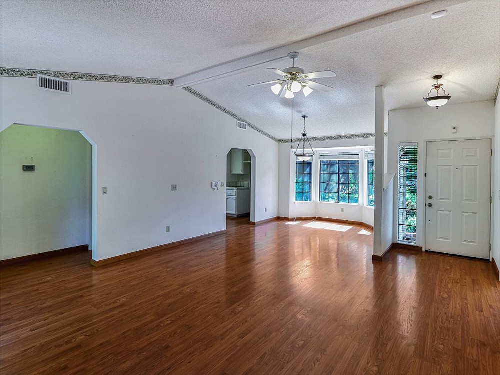 Elfyer - Sacramento, CA House - For Sale