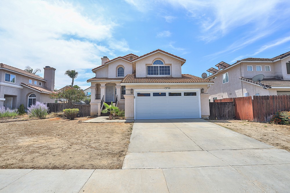 Elfyer - TEMECULA, CA House - For Sale