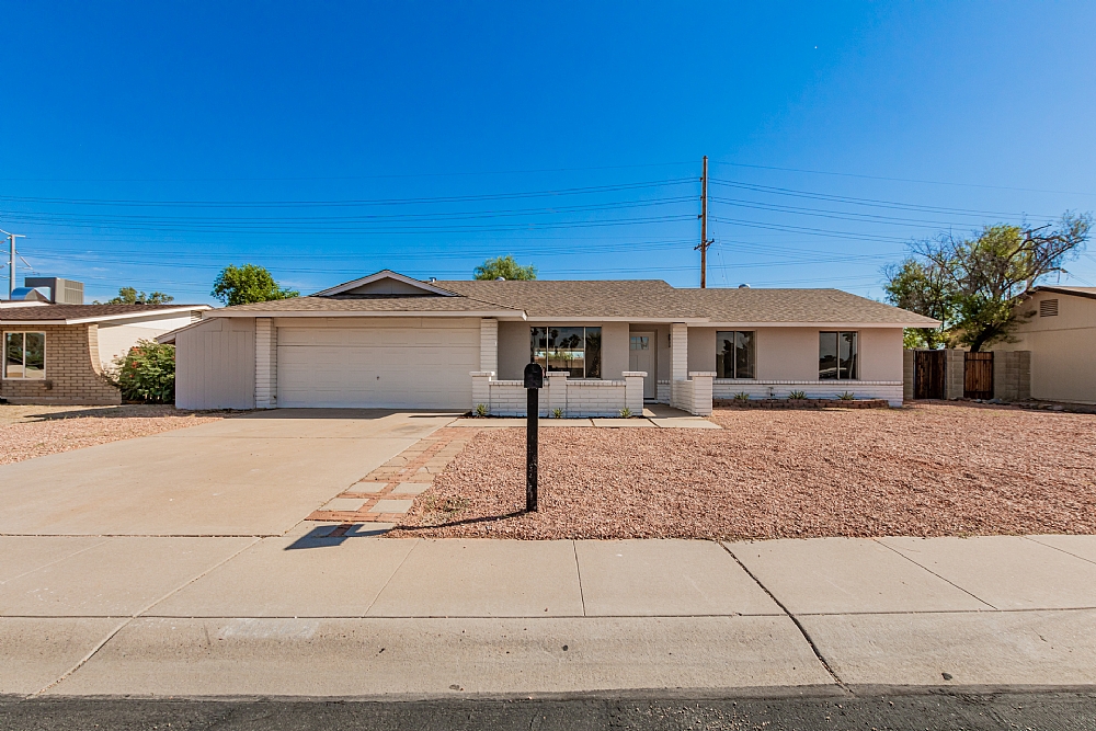 Elfyer - Glendale, AZ House - For Sale