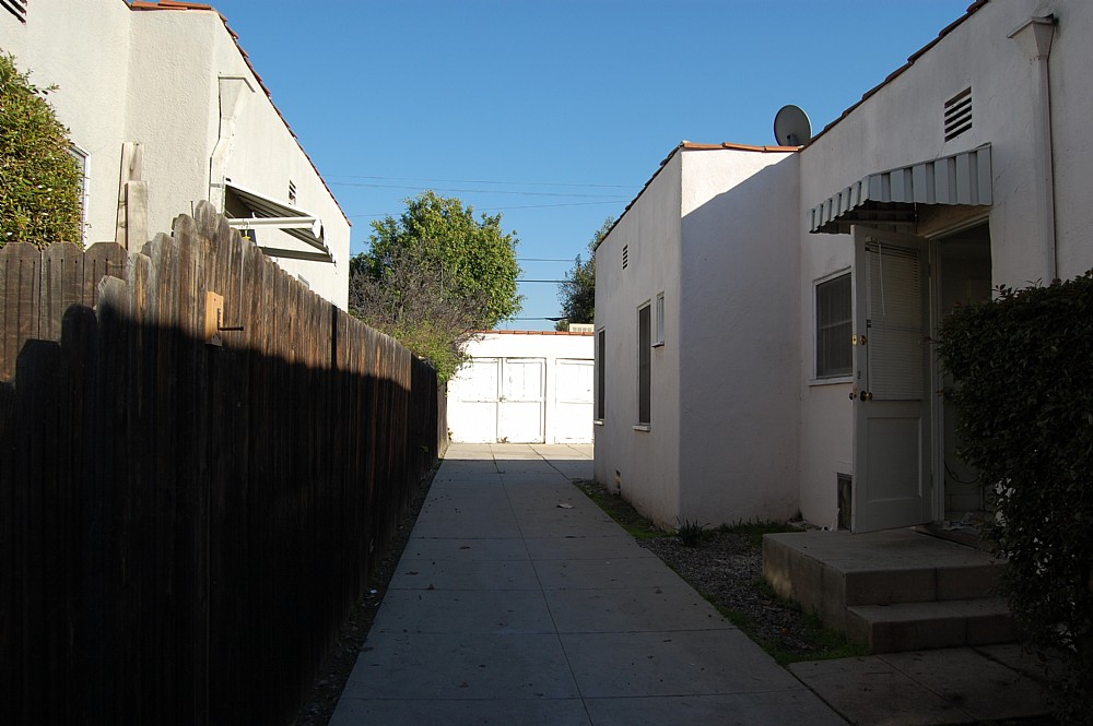 Elfyer - Los Angeles, CA House - For Sale