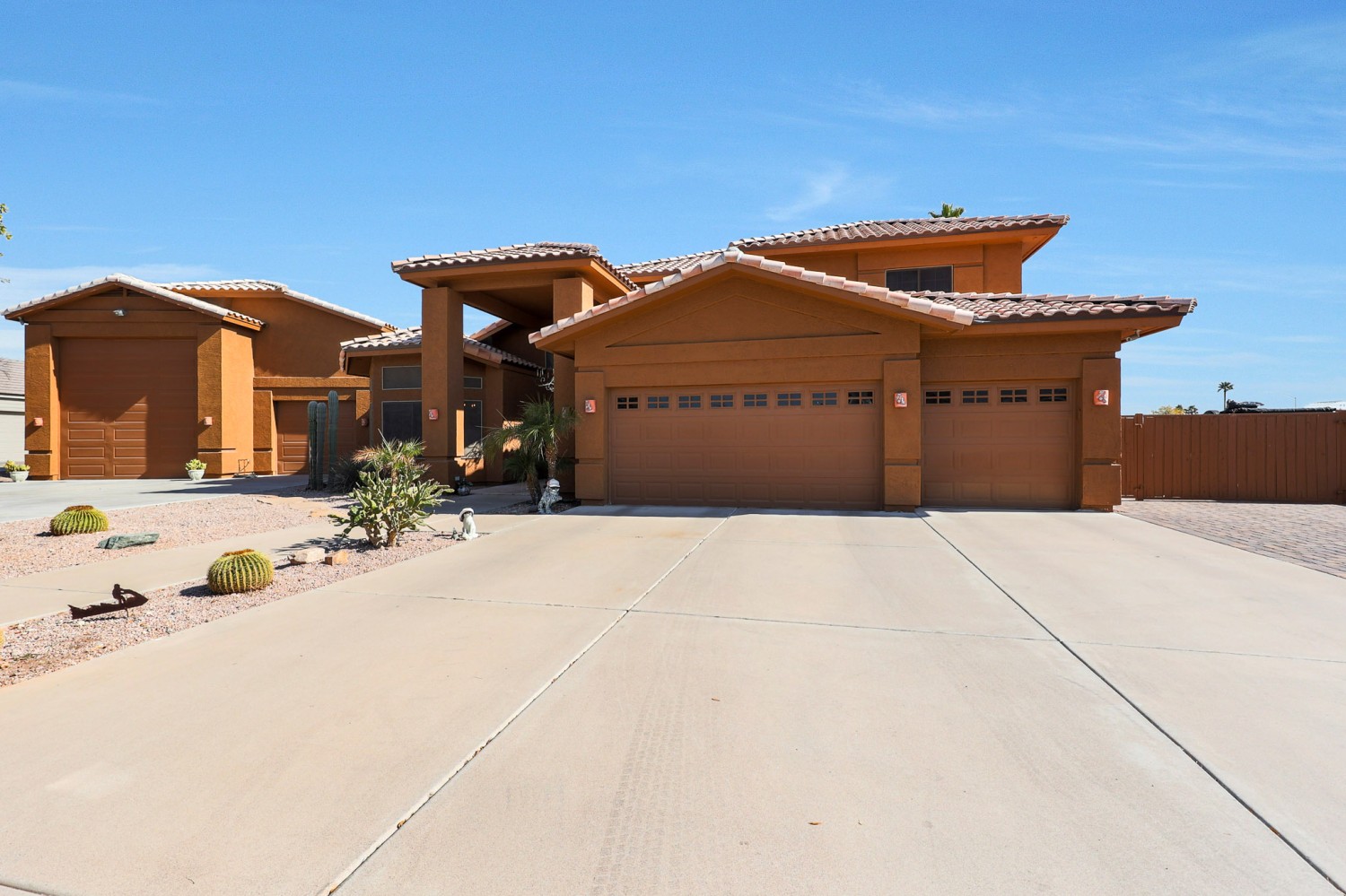 Elfyer - Mesa, AZ House - For Sale