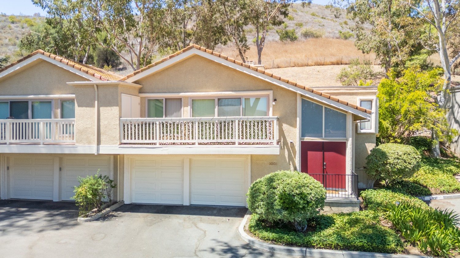 Elfyer - Oak Park, CA House - For Sale