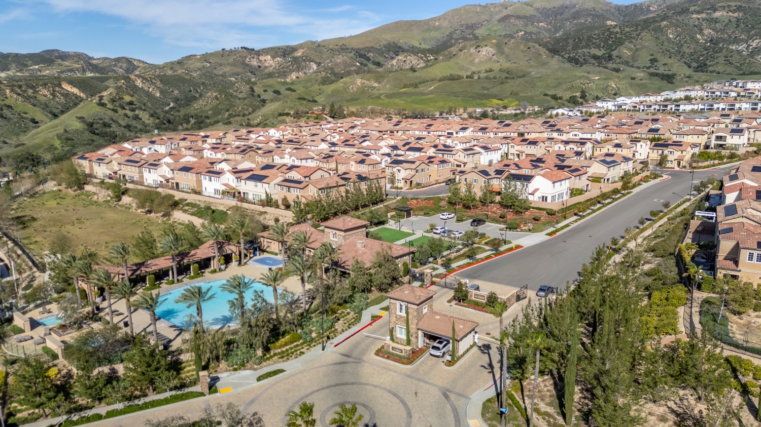 Elfyer - Porter Ranch, CA House - For Sale