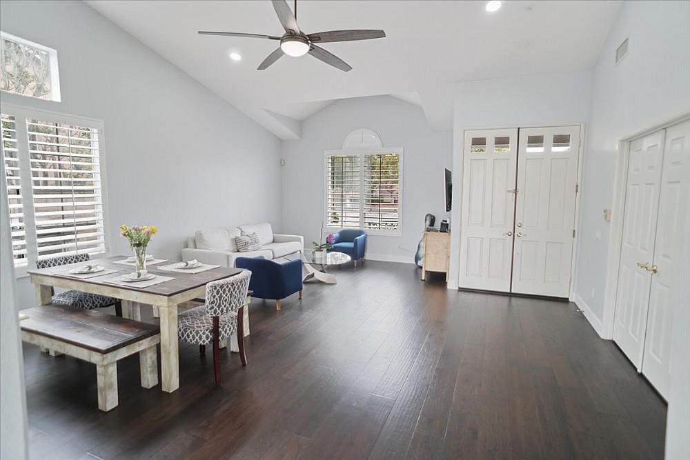Elfyer - Oxnard, CA House - For Sale