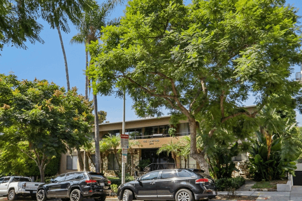 1275 Havenhurst Dr Apt 7