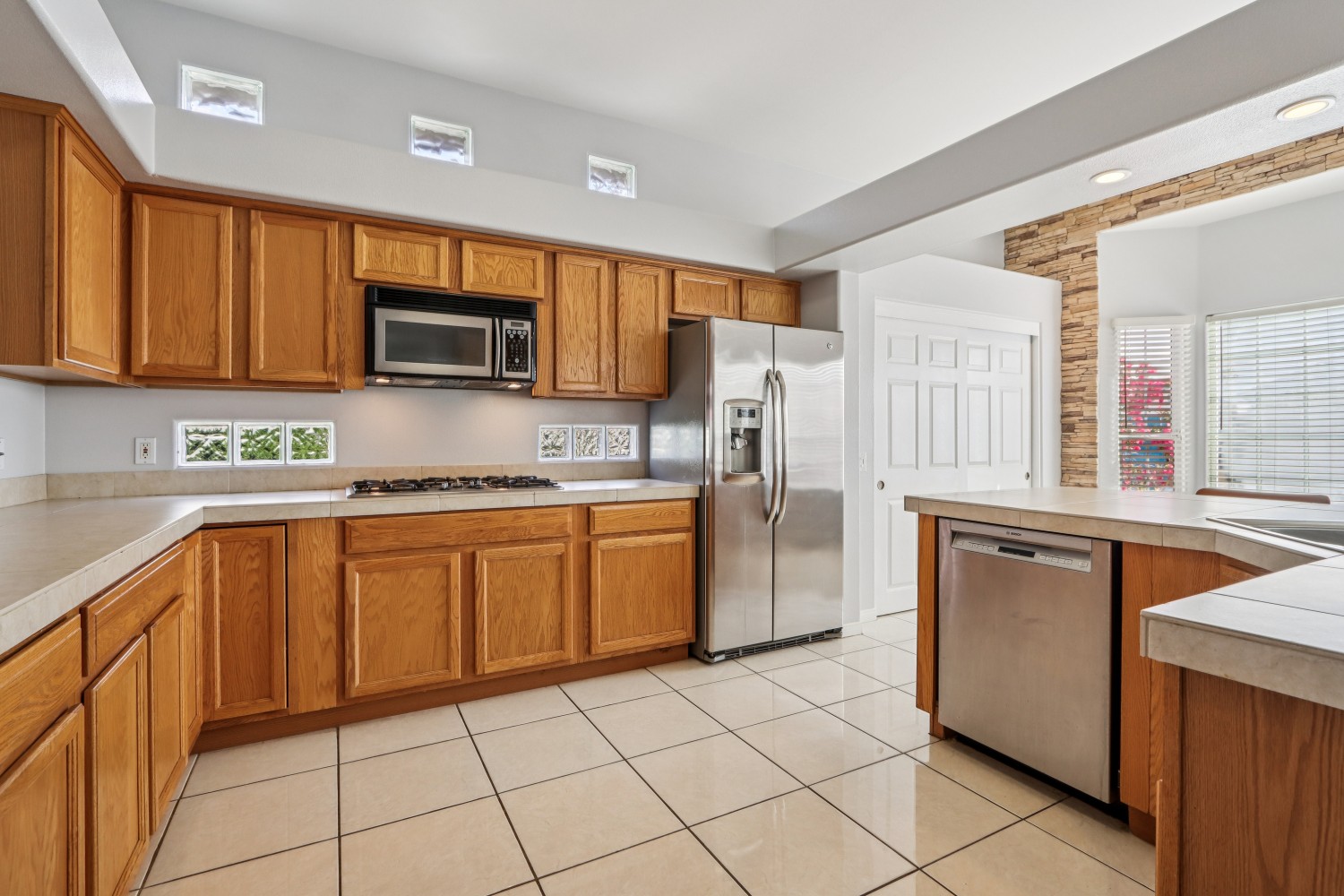 Elfyer - Cathedral City, CA House - For Sale