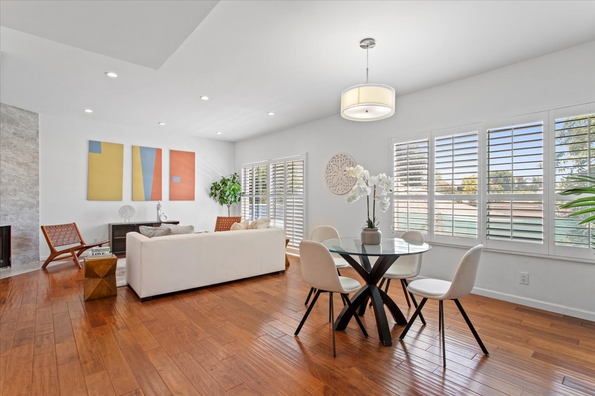 Elfyer - Sherman Oaks, CA House - For Sale