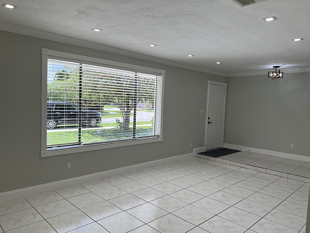 Elfyer - Miami, FL House - For Sale