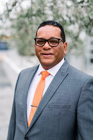 Agent Photo