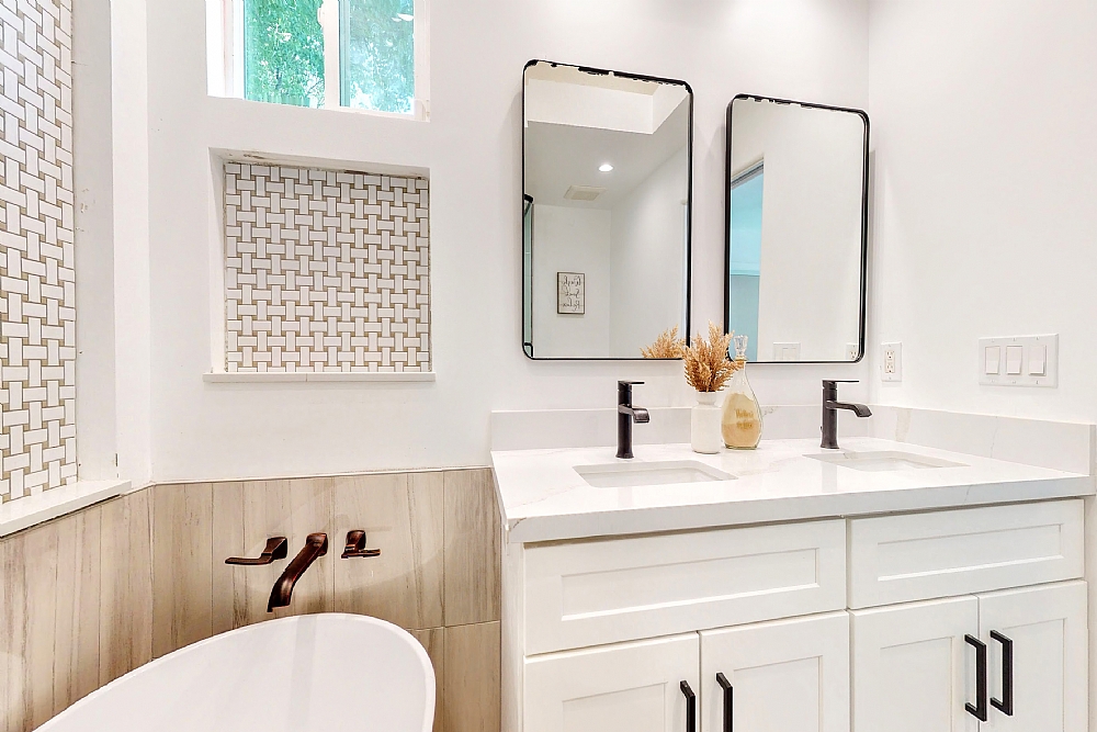 Elfyer - West Hills, CA House - For Sale