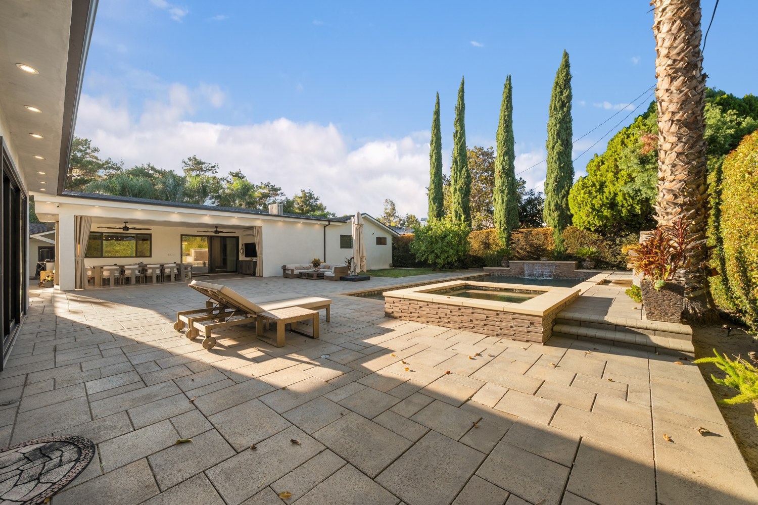 Elfyer - Sherwood Forest, CA House - For Sale