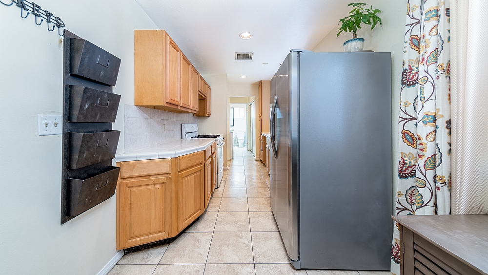 Elfyer - SAN FERNANDO/ MISSION HILLS, CA House - For Sale