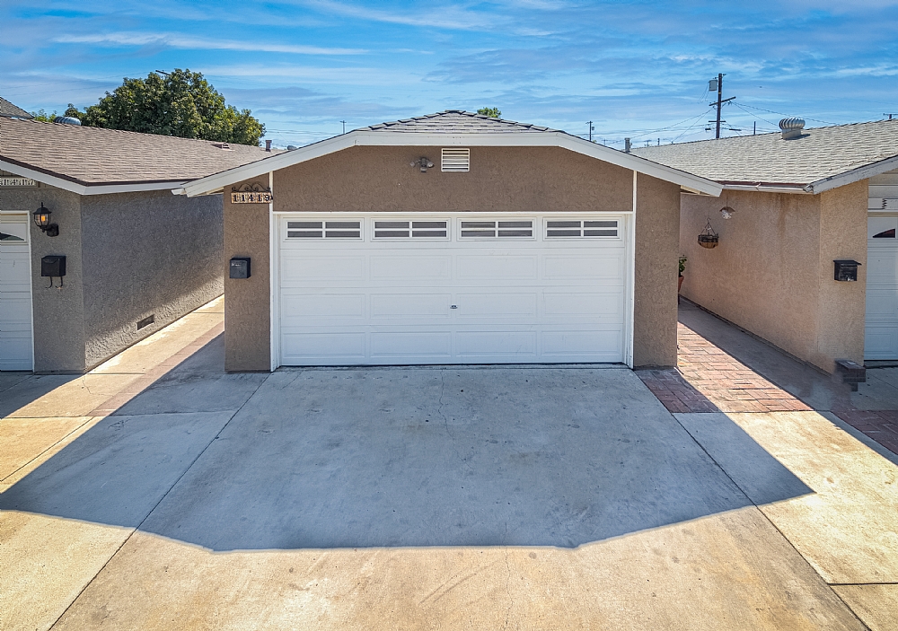 Elfyer - SAN FERNANDO/ MISSION HILLS, CA House - For Sale