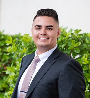 Agent Photo