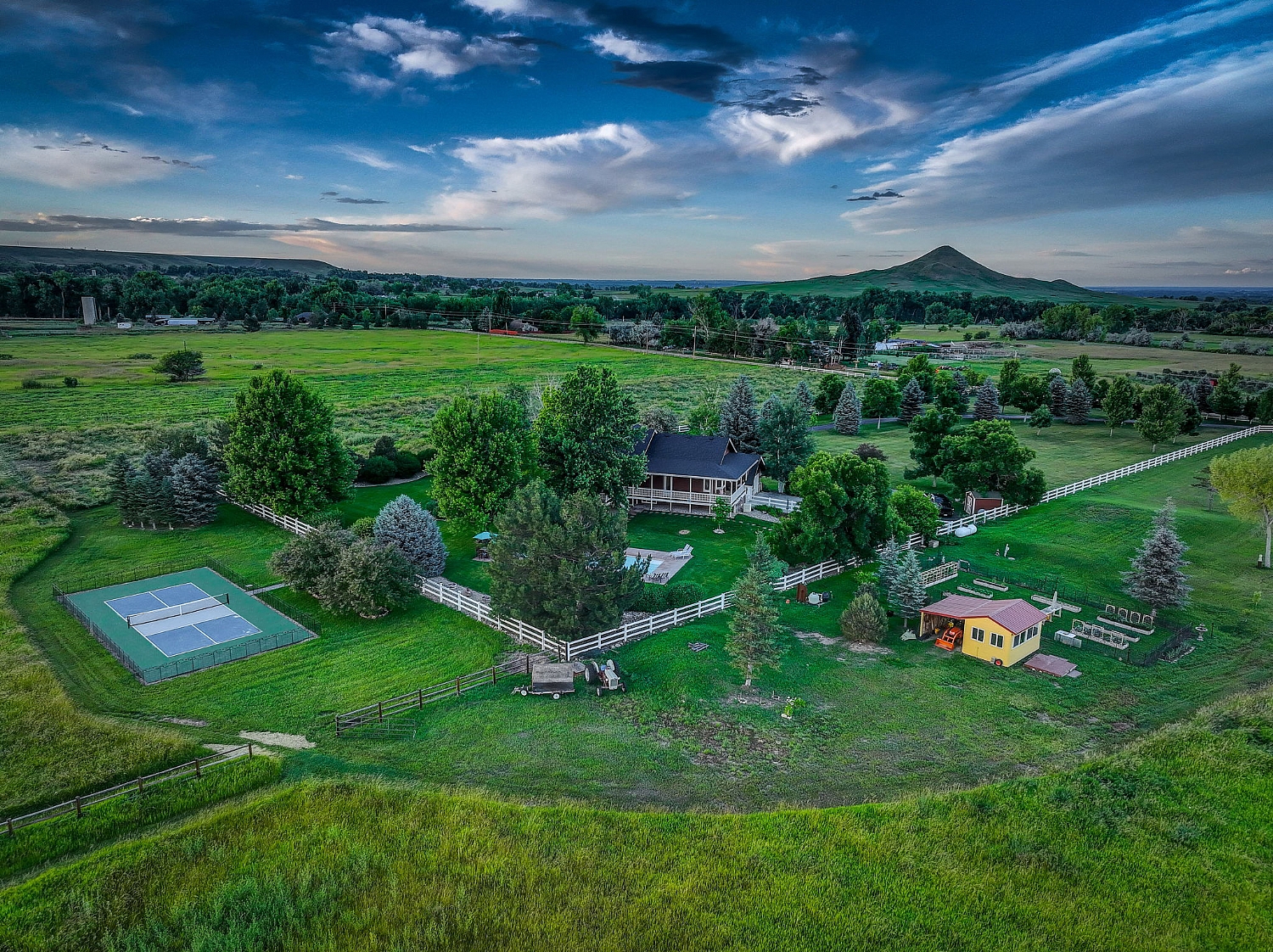 Elfyer - Longmont, CO House - For Sale