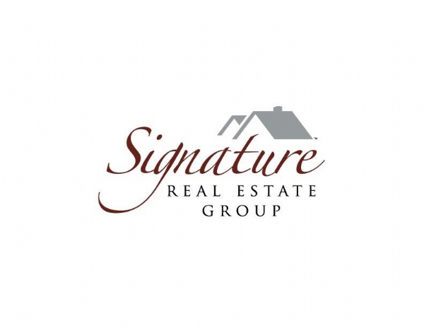 signature realty group - Logo