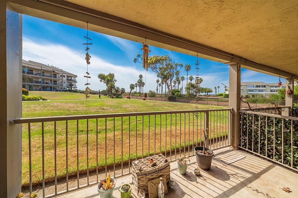 Elfyer - Port Hunme, CA House - For Sale