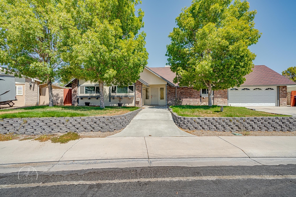 Elfyer - Ridgecrest, CA House - For Sale