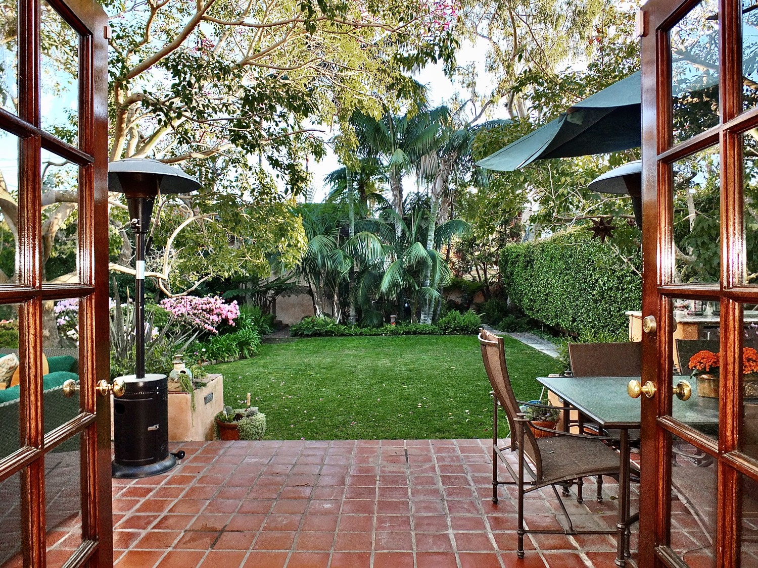 Elfyer - Long Beach, CA House - For Sale